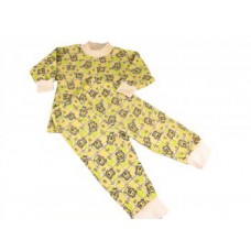 Пижама.  Рисунок зелено-желтый 
